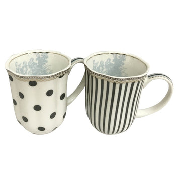 Scallop Navy Toile Mugs, Set of 4