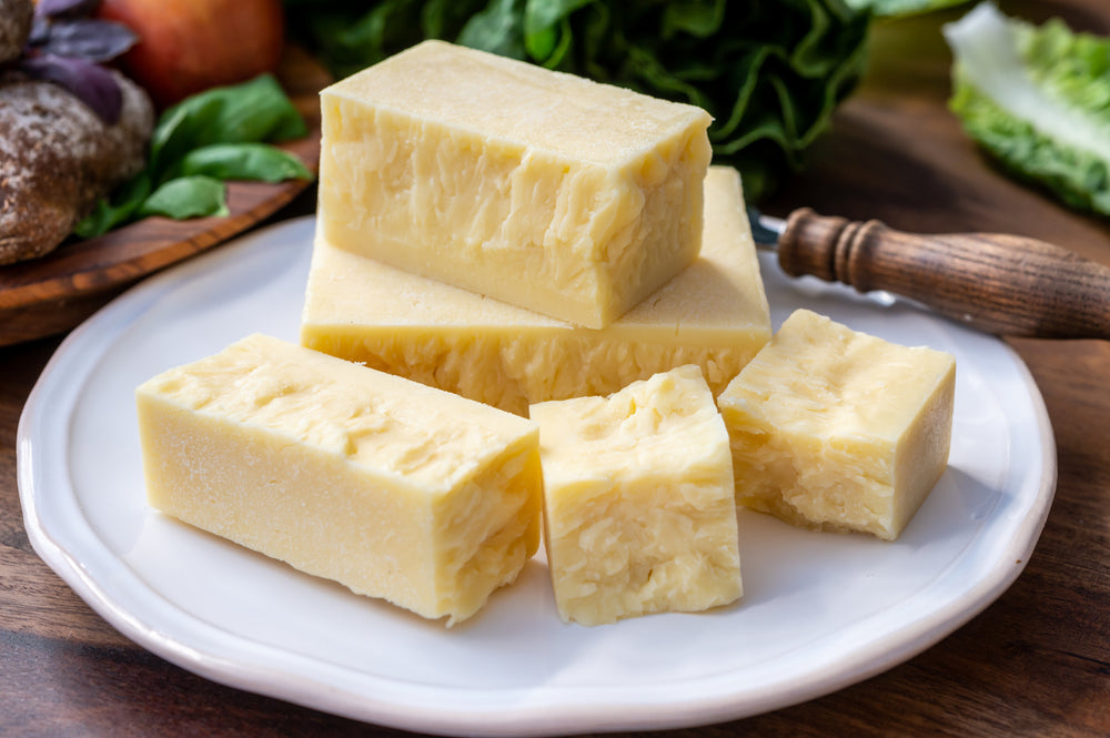 British Cheddar Cheese: From Mild to Extra Mature, Discovering Varieties