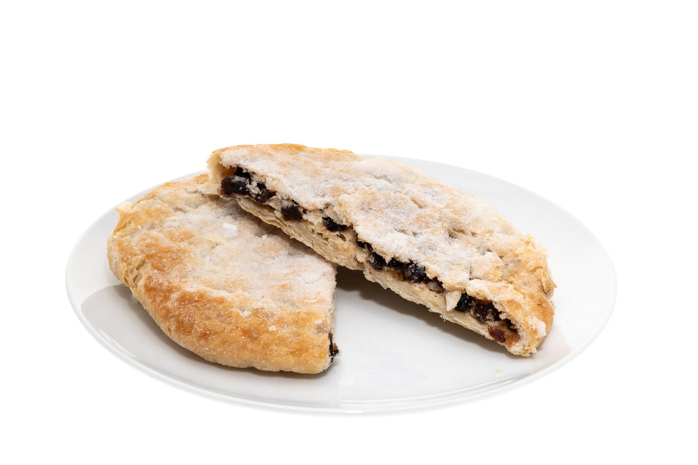 British Eccles Cakes: Recipes and Tips for Making the Flaky Pastries