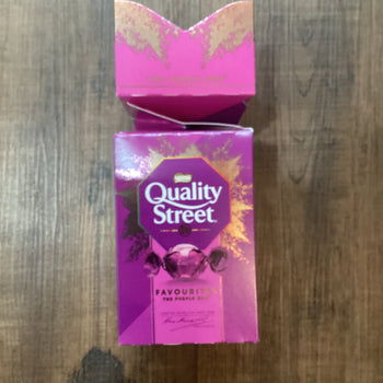 Nestle Quality Street The Purple One Christmas Cracker 252g