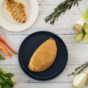 4&20  Creamy Chicken and Vegetable Pasty 7oz - 1/2lb Ship Weight