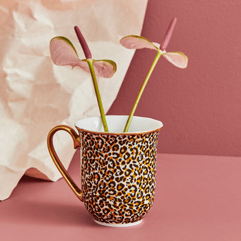 https://goodwoods.com/cdn/shop/files/Creatures_Leopard_Mug_2_350x350_crop_center.jpg?v=1691611164