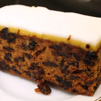 Norfolk Manor Rich Iced Slab Christmas Fruit Cake 400g