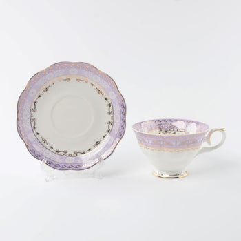 Lavendar Luster Lace Scallop Tea Cup Saucer. Set of 4