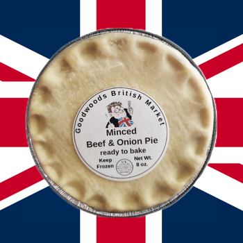 Goodwoods Beef & Onion Pie, ready to bake, puff pastry lids.  8oz . Ship weight 8oz