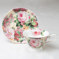 VictorianVintageRoseTeaCupsand