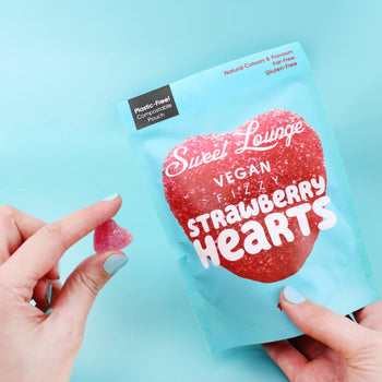 Sweet Lounge - Vegan Fizzy Strawberry Hearts (Plastic-free) 130g
